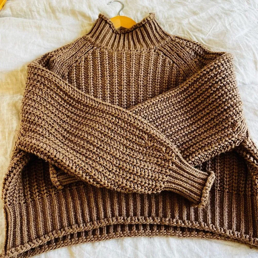 H&M chunky beige mock neck cropped pullover ribbed sweater M fall - Picture 6 of 10